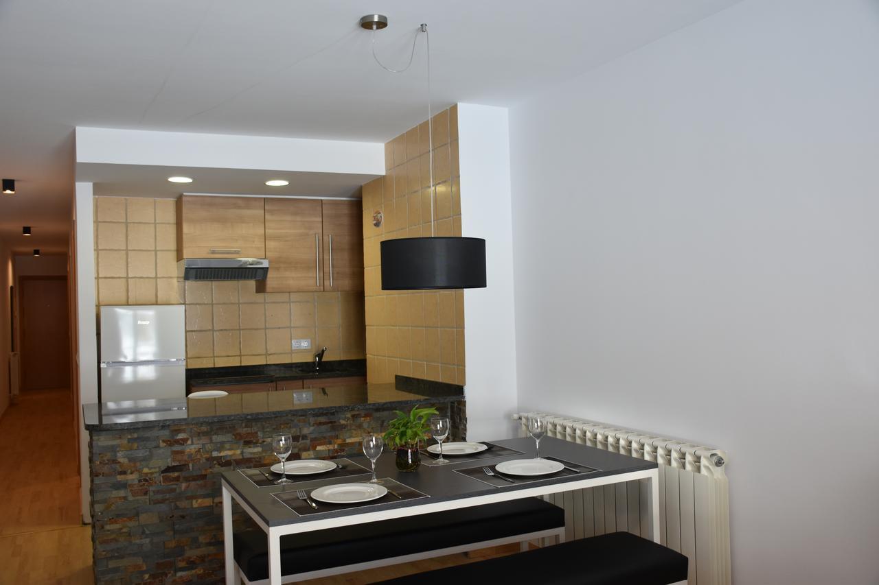 Apartamentos Segle XX รันซอล ภายนอก รูปภาพ