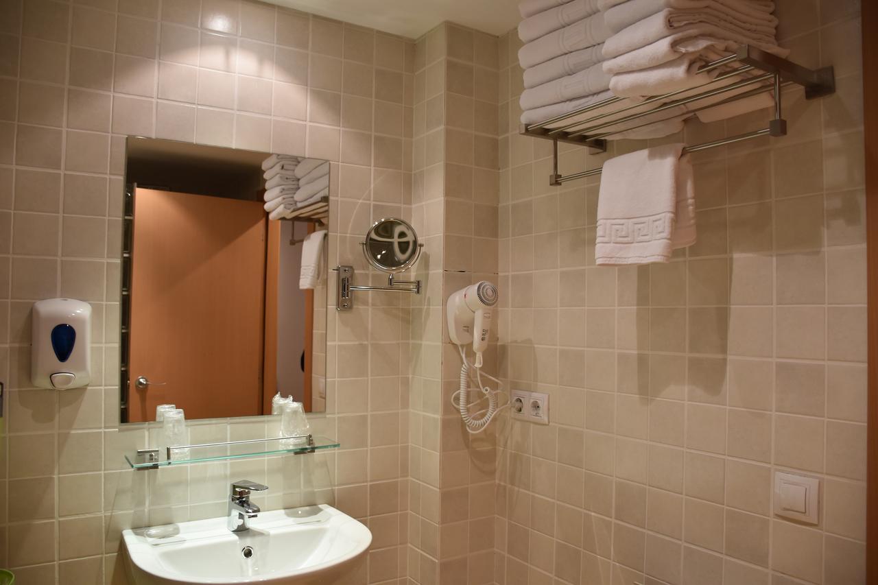 Apartamentos Segle XX รันซอล ภายนอก รูปภาพ