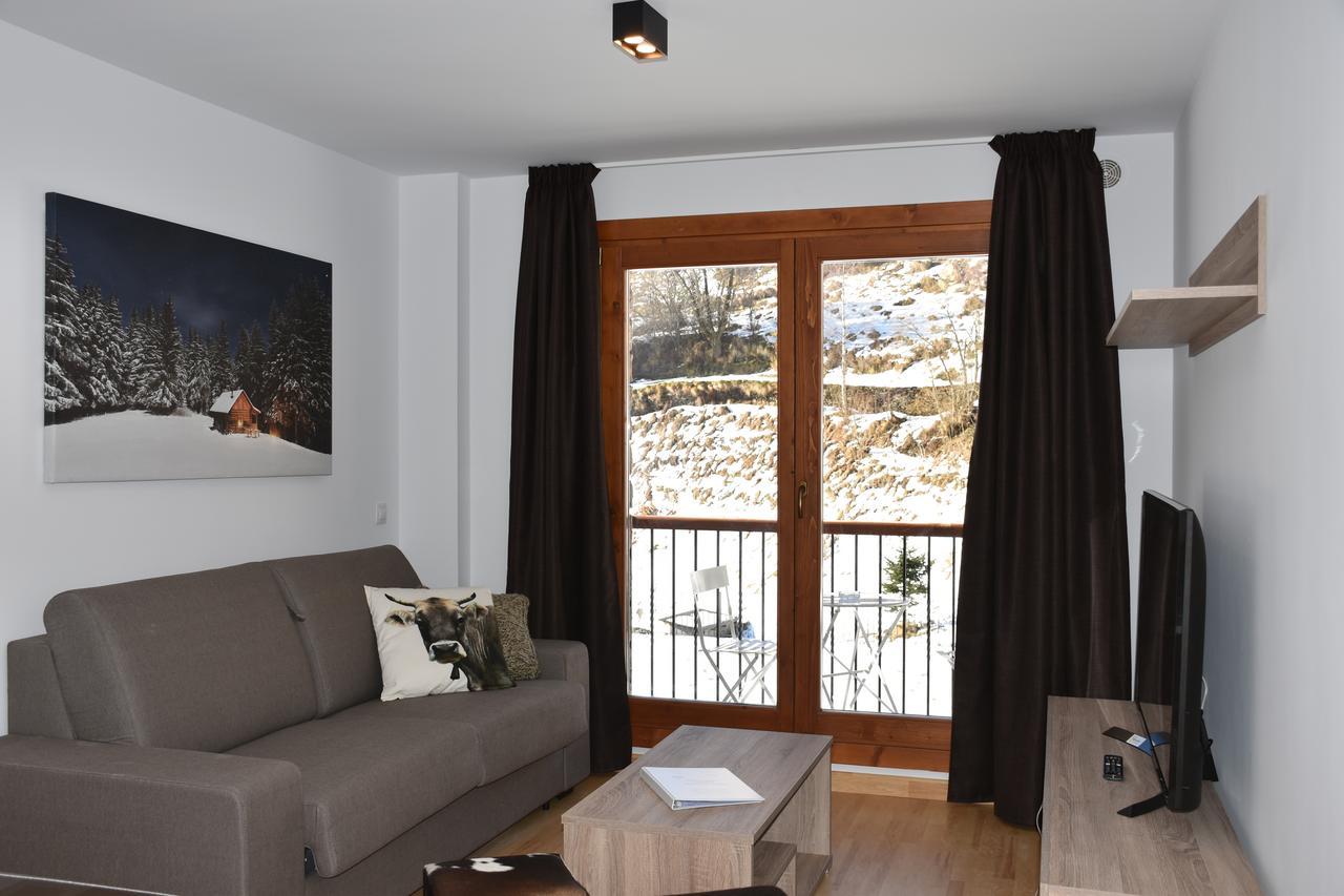 Apartamentos Segle XX รันซอล ภายนอก รูปภาพ