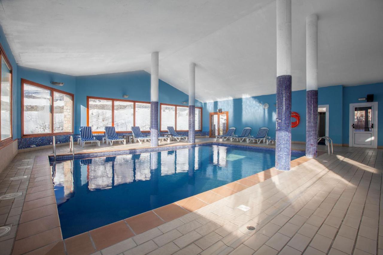 Apartamentos Segle XX รันซอล ภายนอก รูปภาพ